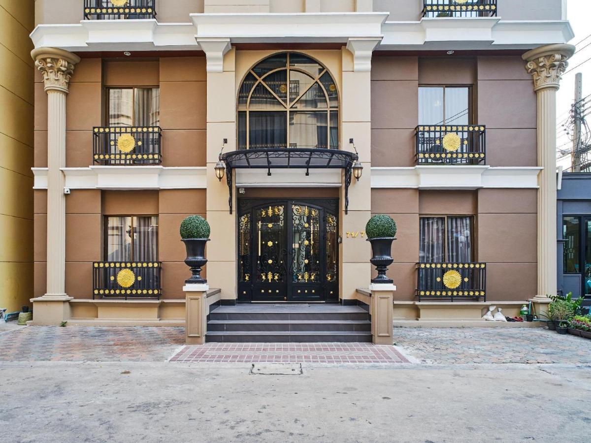 The Star Of Sathorn Hotel Bangkok Bagian luar foto